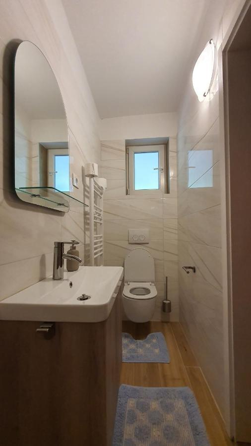 Peaceful Green Apartments Ae Portoroz Ngoại thất bức ảnh