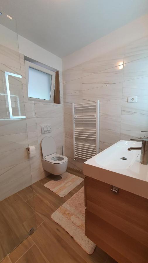 Peaceful Green Apartments Ae Portoroz Ngoại thất bức ảnh